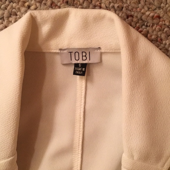 Tobi white moto jacket with gold details - Picture 4 of 4